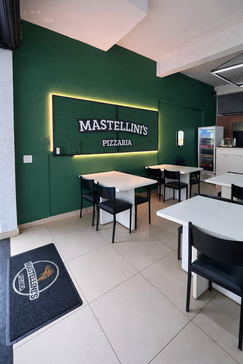 Ambiente Mastellini’s Pizzaria 03